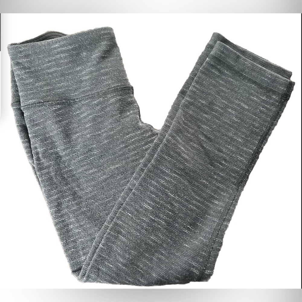 🤩 NEW ITEM! Lululemon Align cropped Lined leggings Gray Women’s Yoga Workout Gym